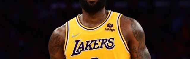 华体会登入-詹姆斯：防守需要全队努力 球队磨合不是冲麦片