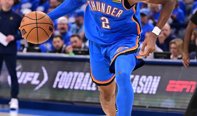 😎SGA本赛季夺得MVP、得分王且打进总决赛，NBA历史第五人