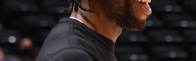 华体会体育-小卡：季后赛最重要的是调整心态 我对球队有信心